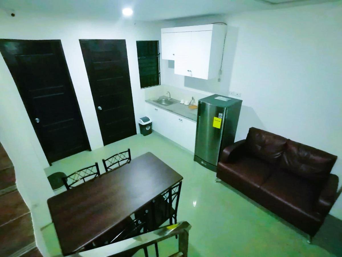 2020 Travelers Inn Dumaguete City Exteriér fotografie