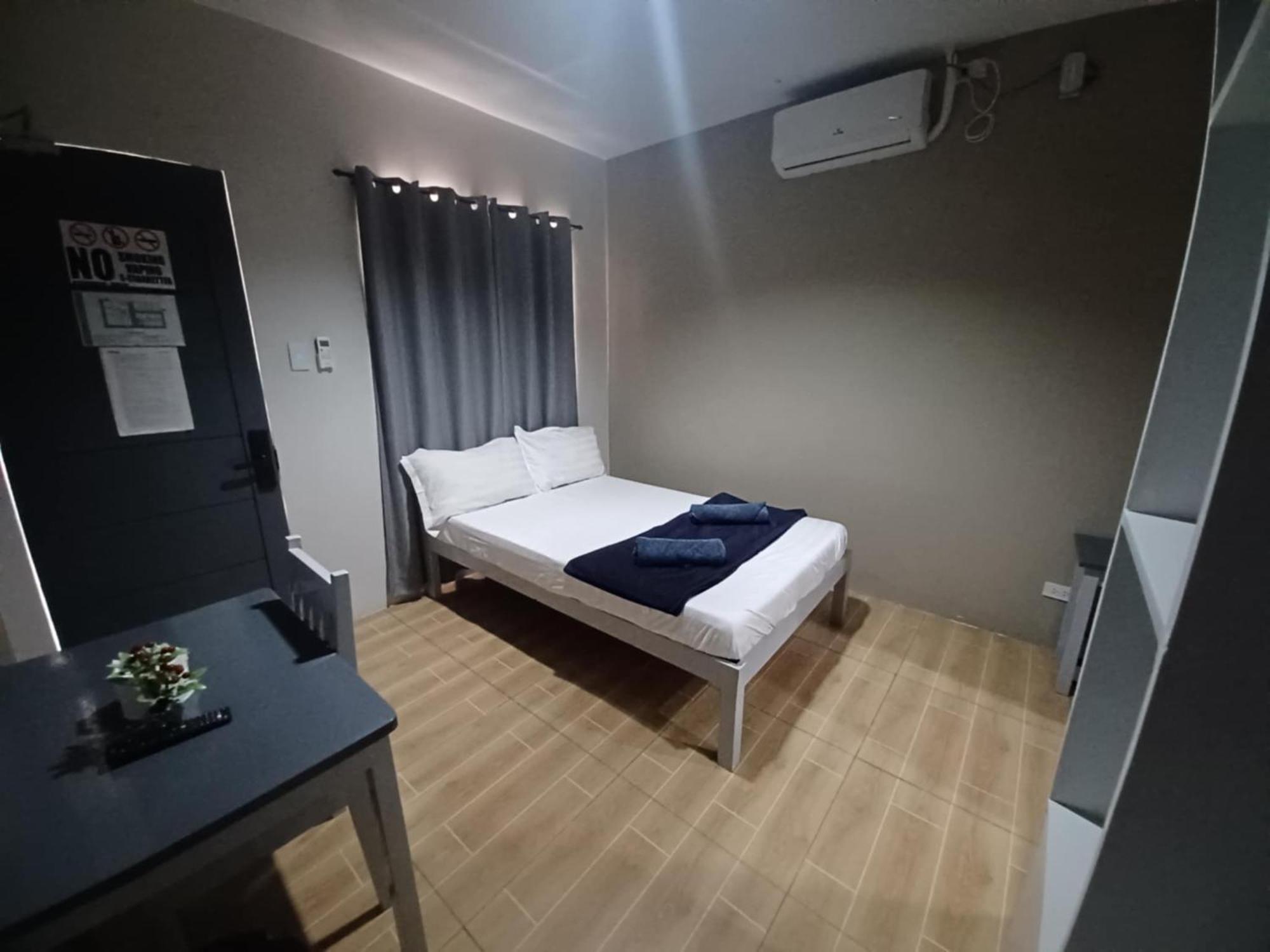 2020 Travelers Inn Dumaguete City Exteriér fotografie