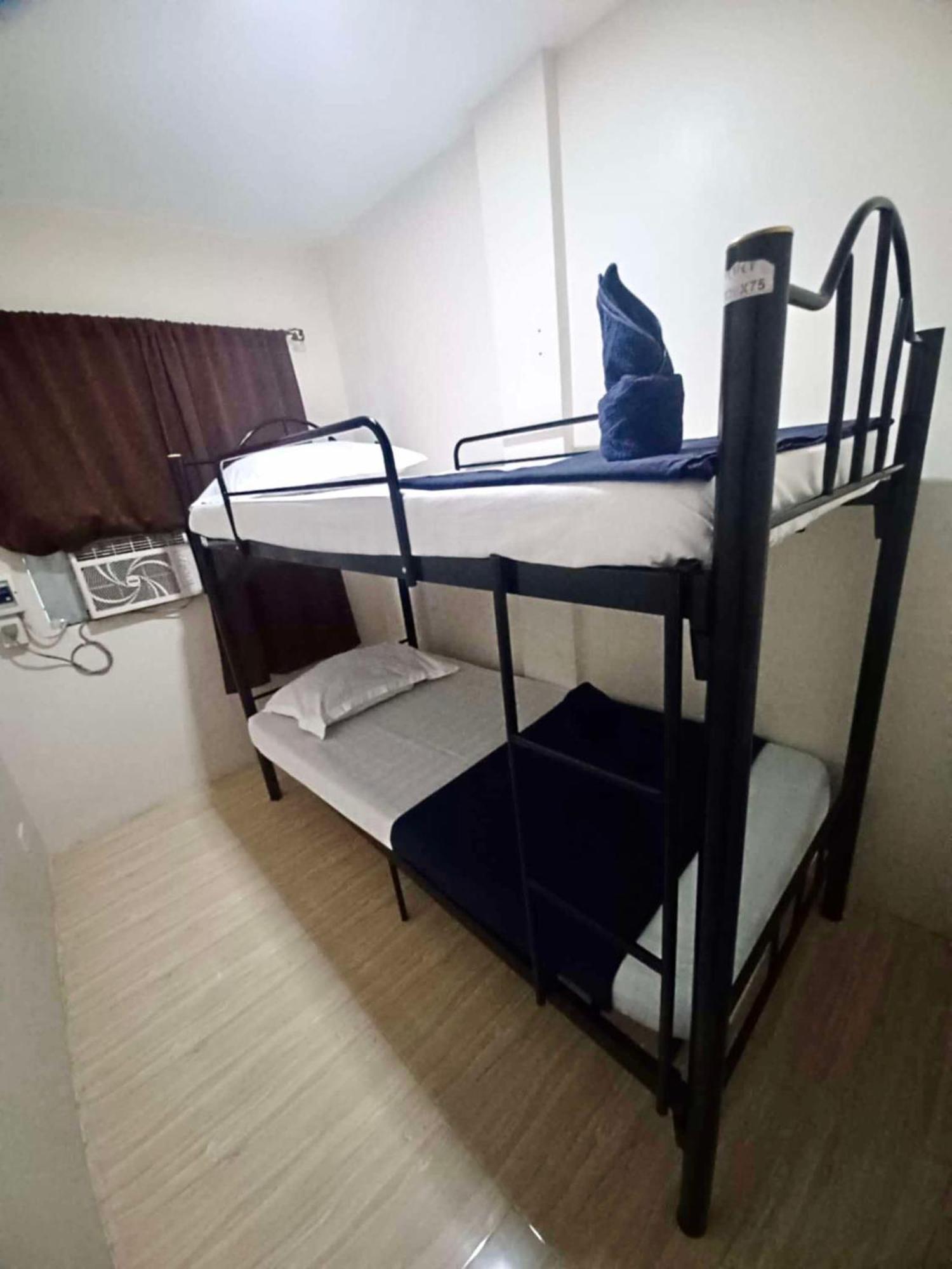 2020 Travelers Inn Dumaguete City Exteriér fotografie
